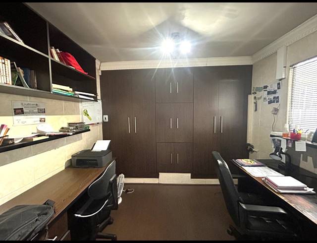 3 BEDROOM HOUSE FOR SALE IN MAYBERRY PARK